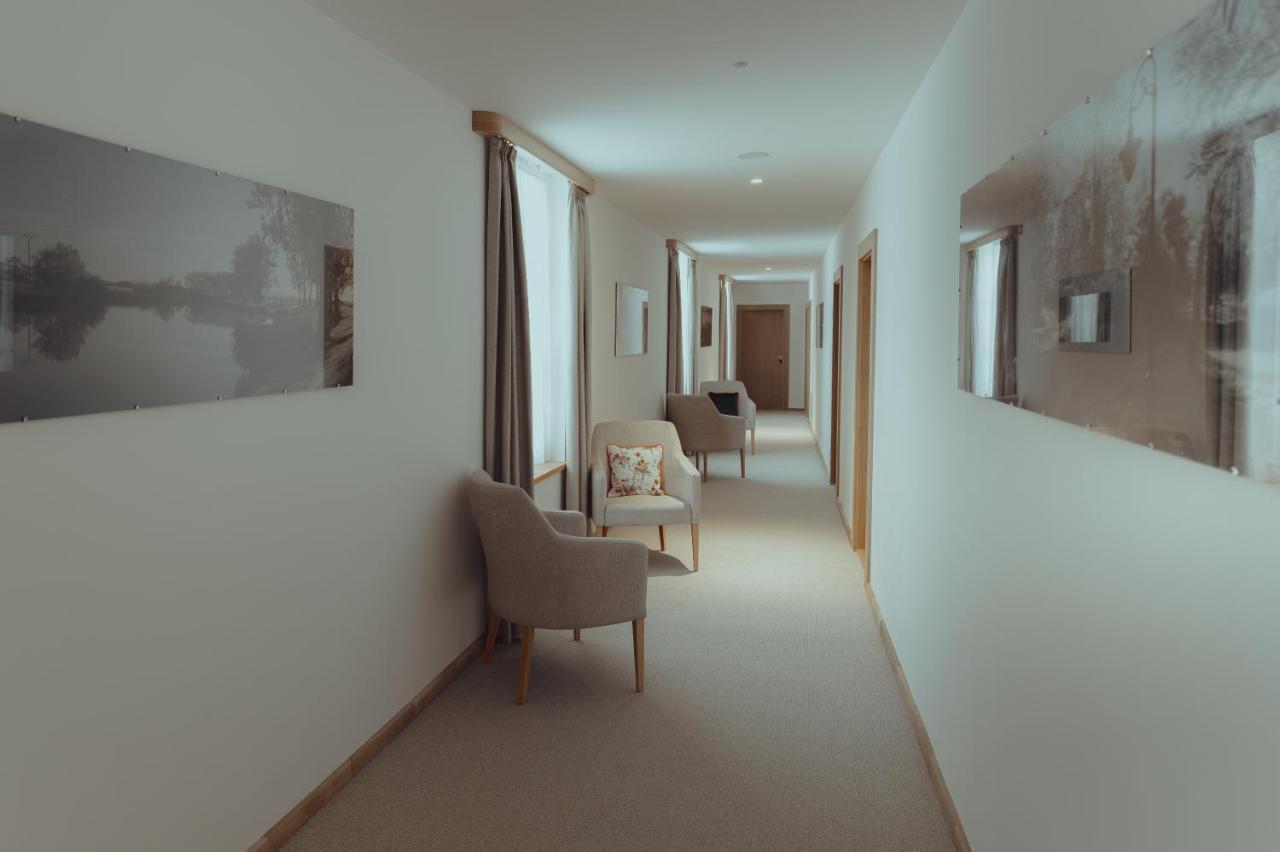 Brigaderos Hotel Brigadir Borsi المظهر الخارجي الصورة