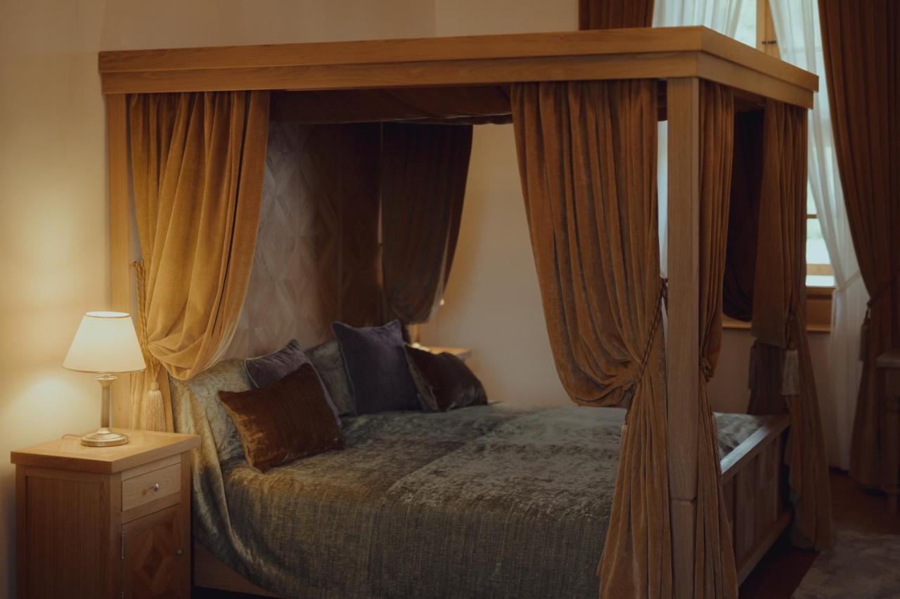 Brigaderos Hotel Brigadir Borsi المظهر الخارجي الصورة